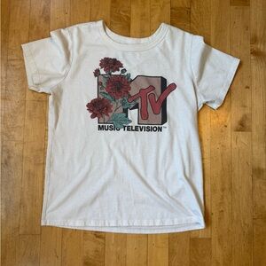 MTV White and Red Short Sleeve Tee